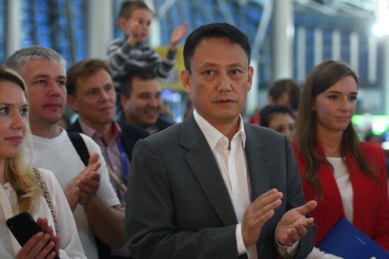 First Hong Kong Airlines flight arrives from Hong Kong in Moscow