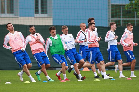 Football. Russian national team's training session