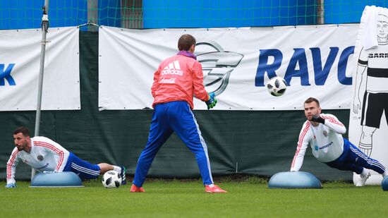 Football. Russian national team's training session