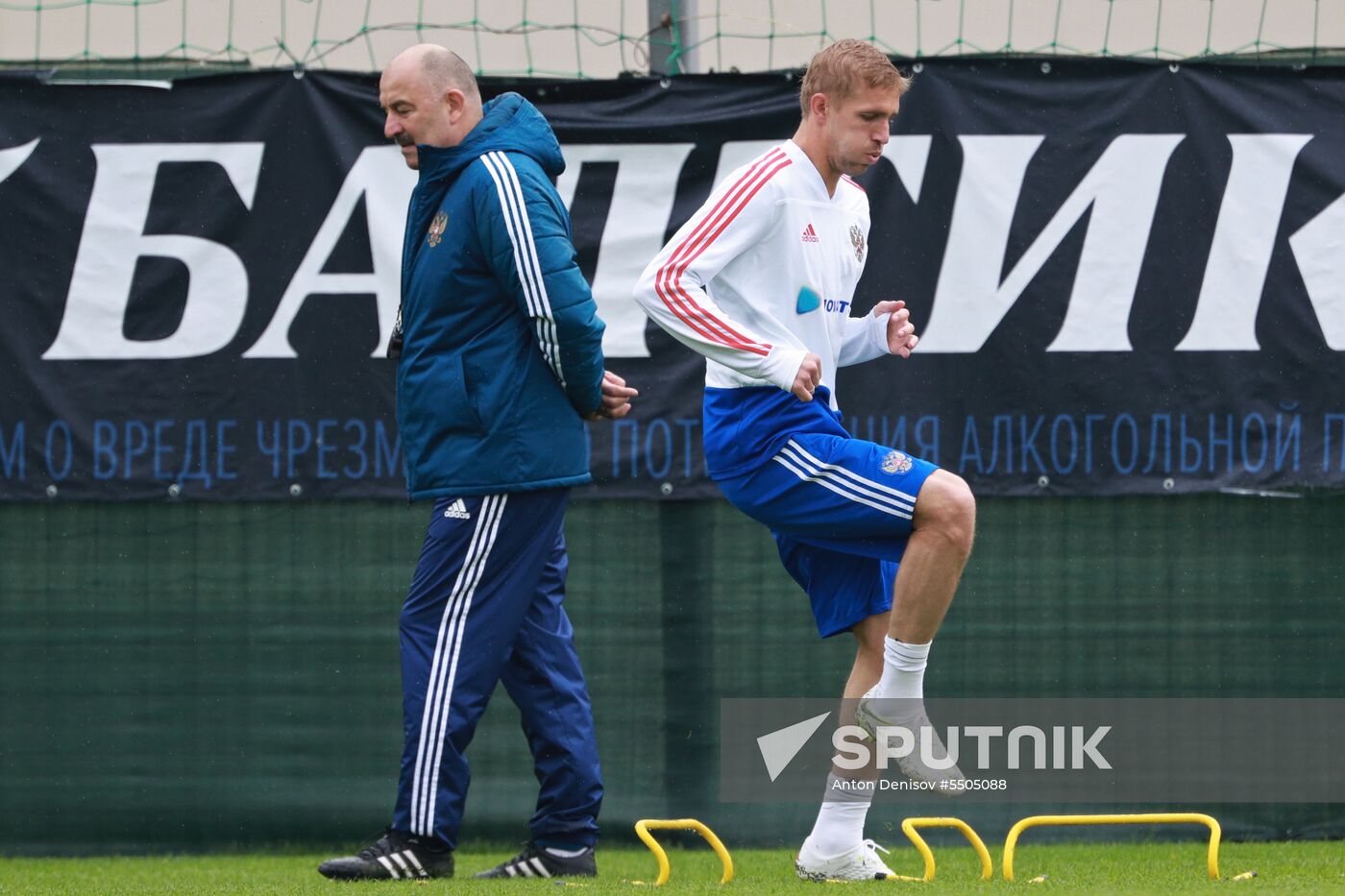 Football. Russian national team's training session