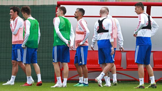 Football. Russian national team's training session