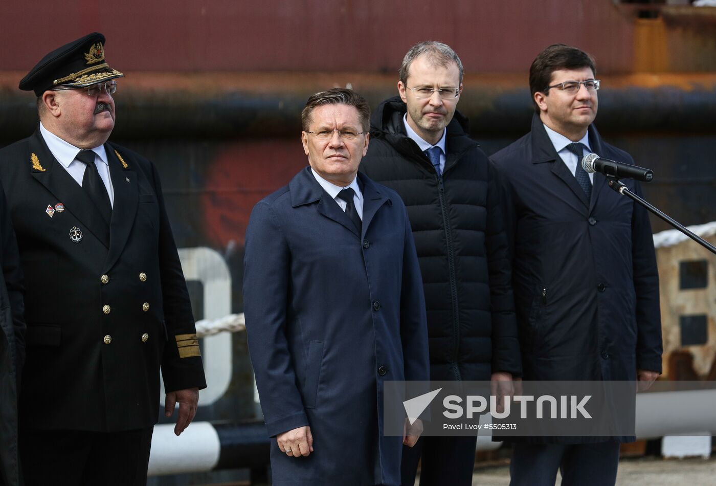 Akademik Lomonosov floating nuclear power plant welcomed in Murmansk