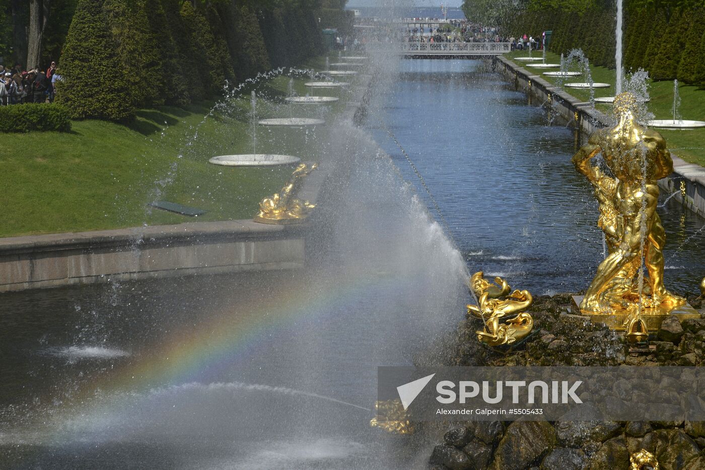 Spring festival of fountains in St. Petersburg