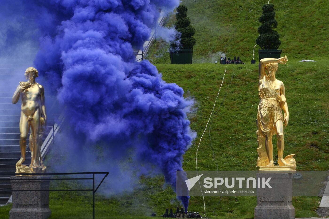 Spring festival of fountains in St. Petersburg