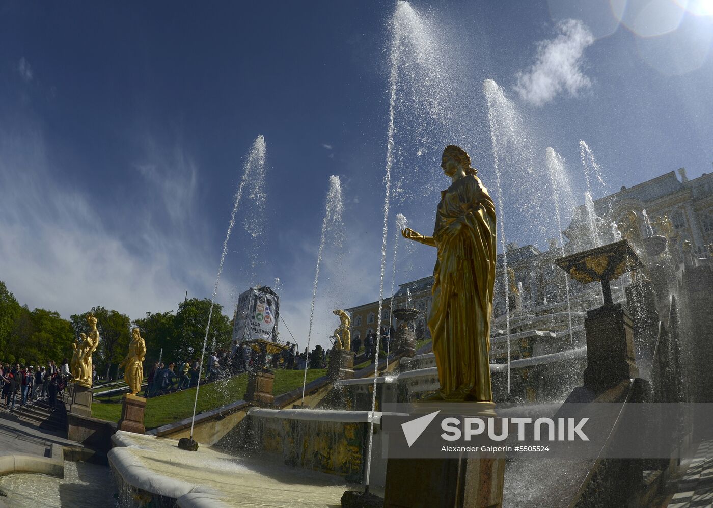 Spring festival of fountains in St. Petersburg