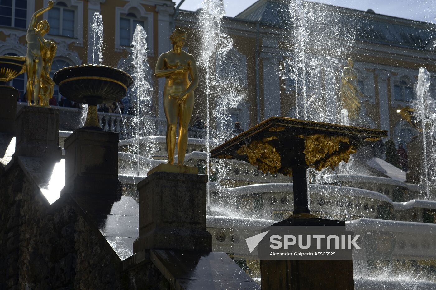 Spring festival of fountains in St. Petersburg