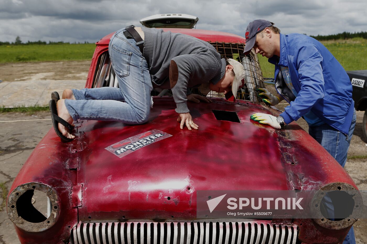 Rise of the Machines demolition derby in Yaroslavl Region