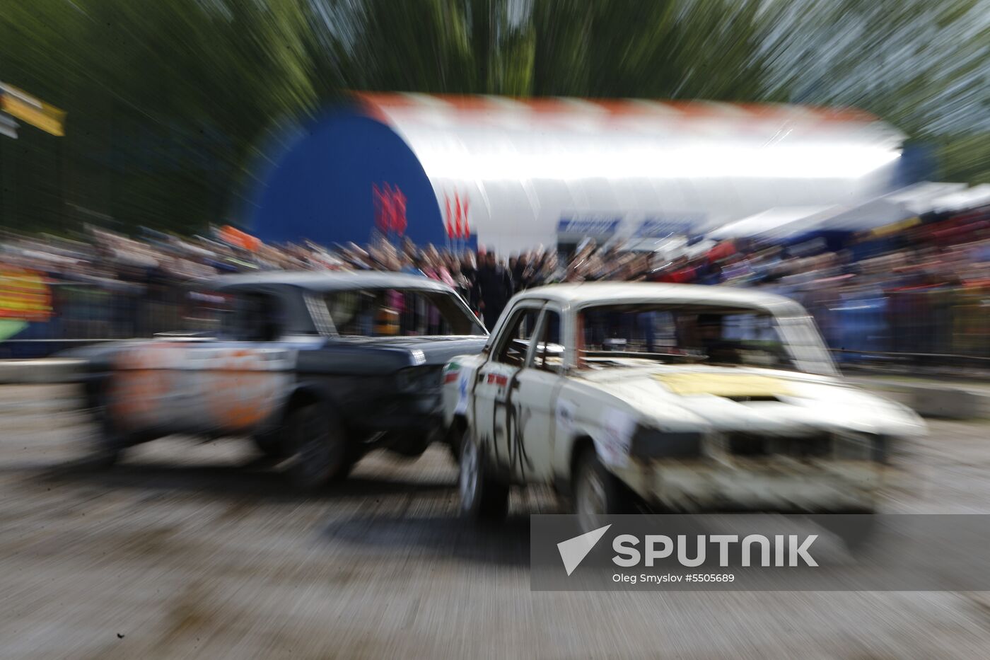 Rise of the Machines demolition derby in Yaroslavl Region