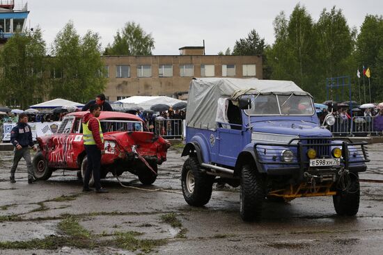 Rise of the Machines demolition derby in Yaroslavl Region