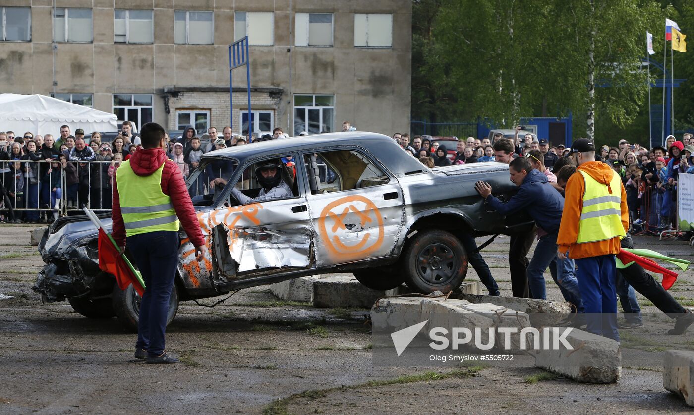 Rise of the Machines demolition derby in Yaroslavl Region