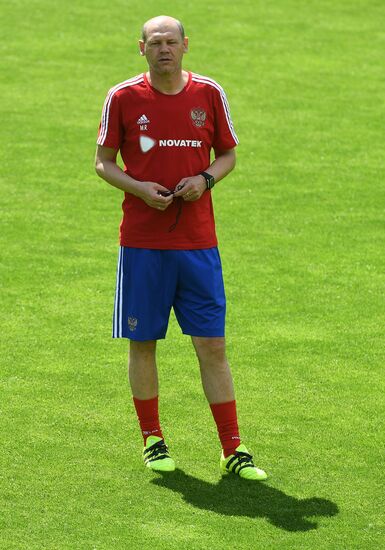 Football. National team's training camp
