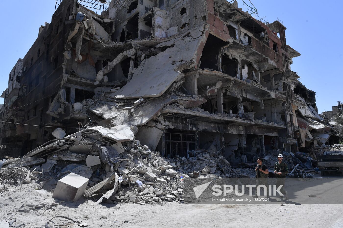 Syrian army frees Yarmouk Palestinian refugee camp in south of Damascus