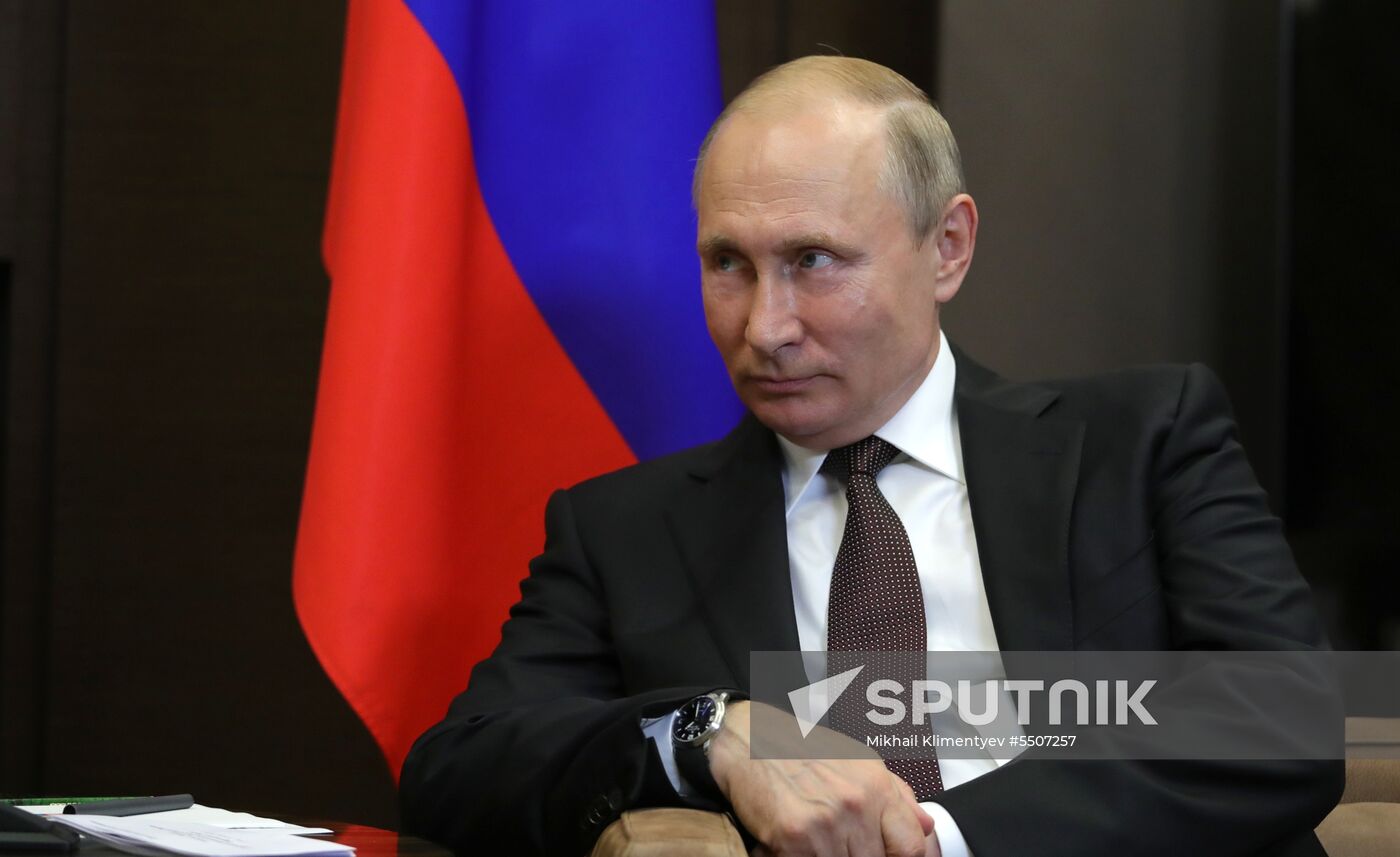 President Vladimir Putin meets with Indian Prime Minister Narendra Modi