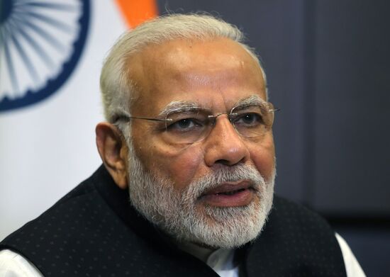 President Vladimir Putin meets with Indian Prime Minister Narendra Modi