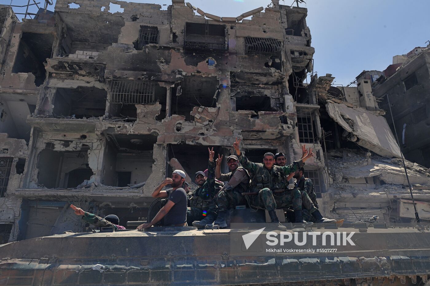 Syrian army frees Yarmouk Palestinian refugee camp in south of Damascus