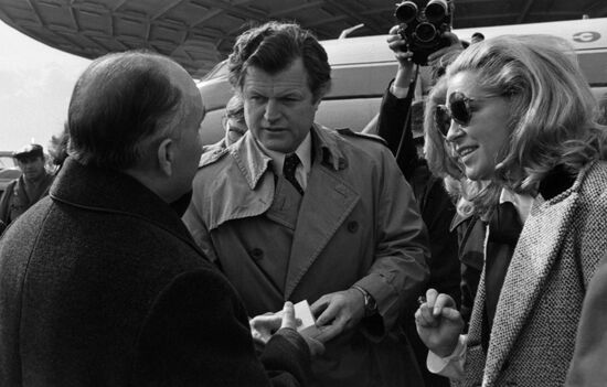 US Senator Edward Kenndy visits USSR