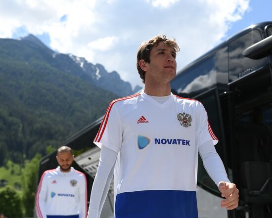 Football. National team's training camp