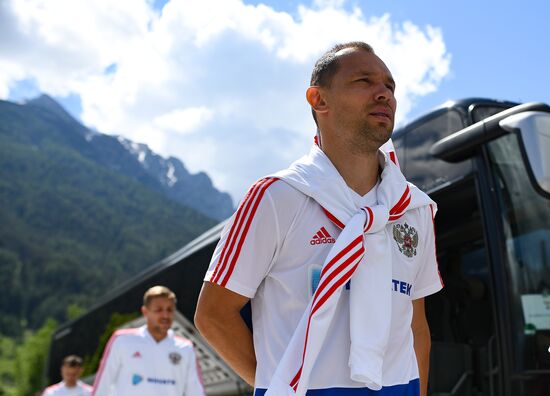 Football. National team's training camp