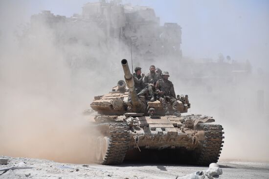 Syrian army frees Yarmouk Palestinian refugee camp in south of Damascus
