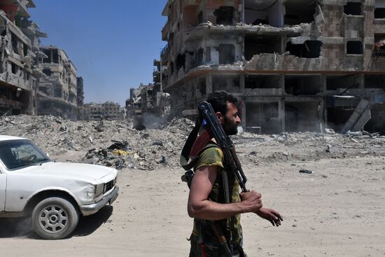 Syrian army frees Yarmouk Palestinian refugee camp in south of Damascus