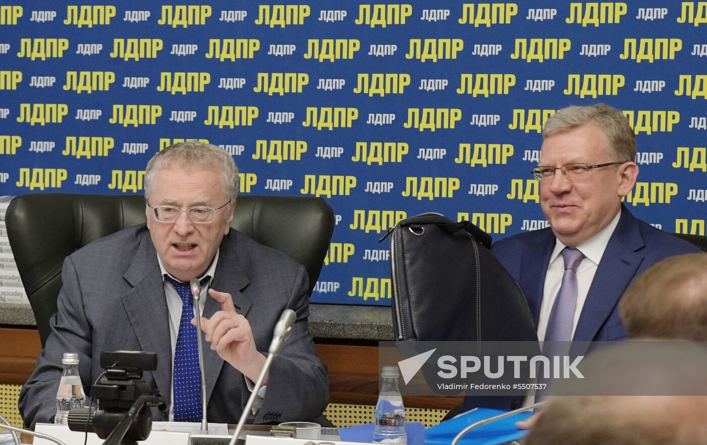 Kudrin meets with representatives of State Duma parliamentary pargties