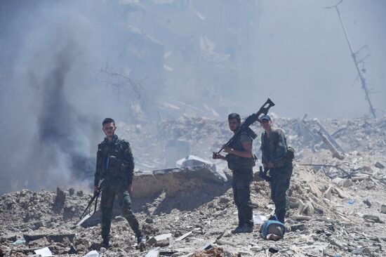 Syrian army frees Yarmouk Palestinian refugee camp in south of Damascus