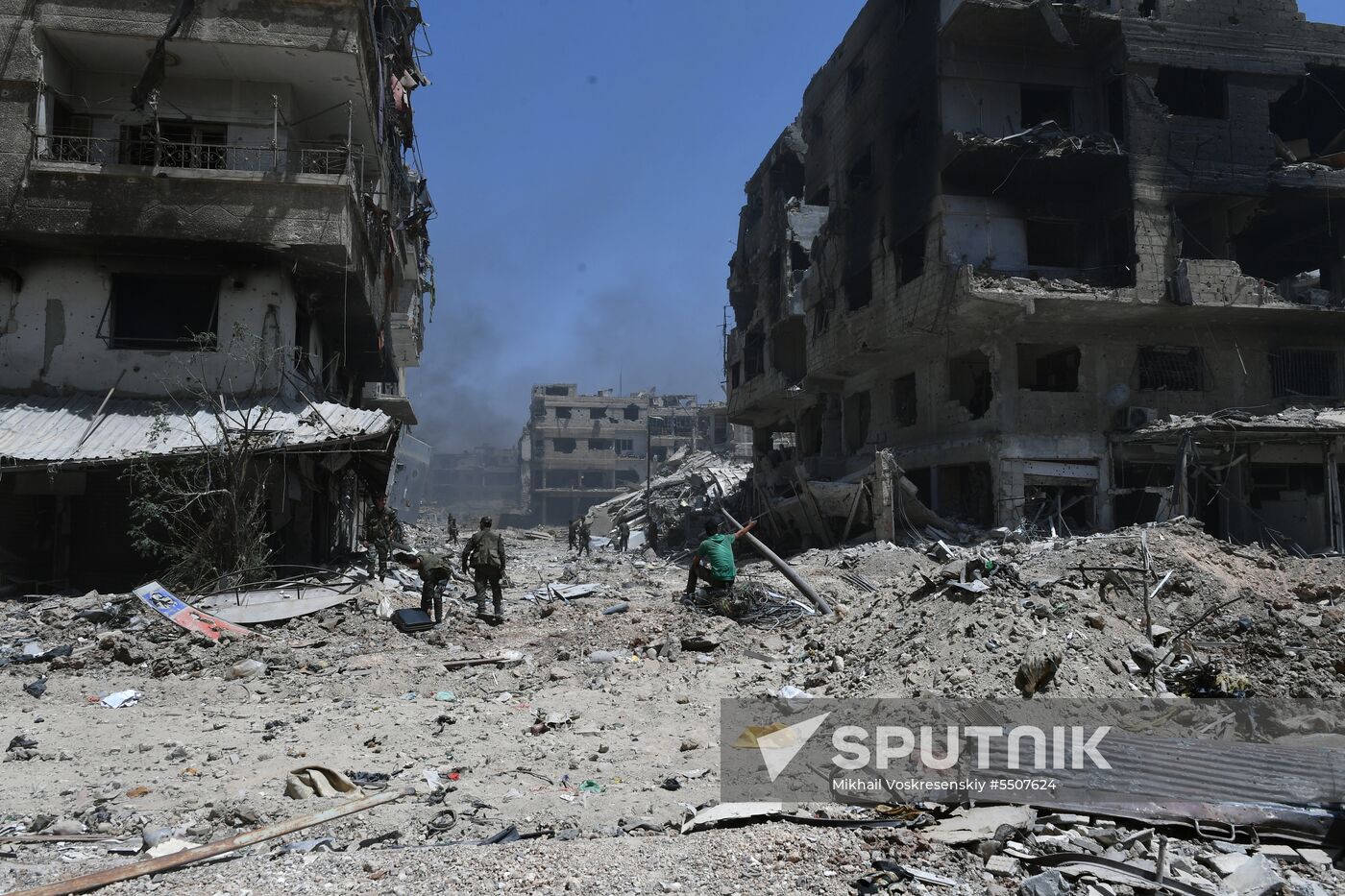 Syrian army frees Yarmouk Palestinian refugee camp in south of Damascus