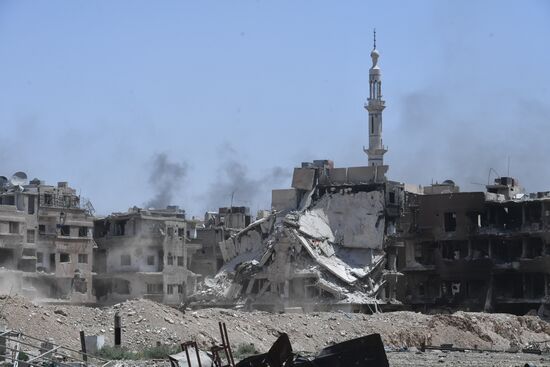 Syrian army frees Yarmouk Palestinian refugee camp in south of Damascus