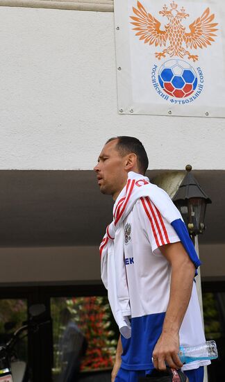 Football. National team's training camp
