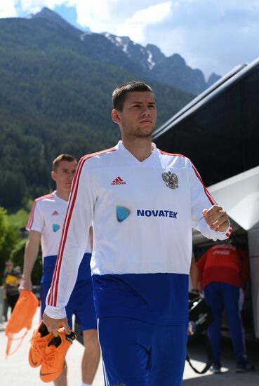 Football. National team's training camp