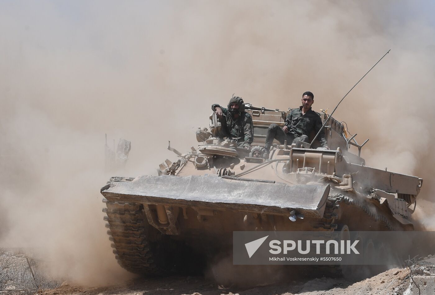 Syrian army frees Yarmouk Palestinian refugee camp in south of Damascus