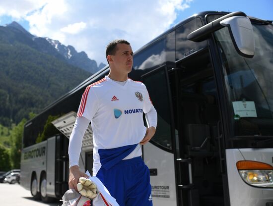 Football. National team's training camp