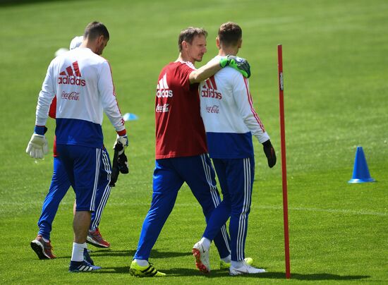 Football. National team's training camp