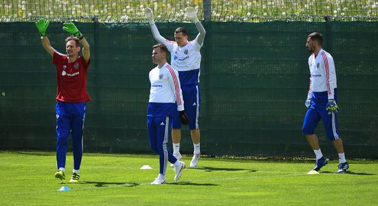 Football. National team's training camp