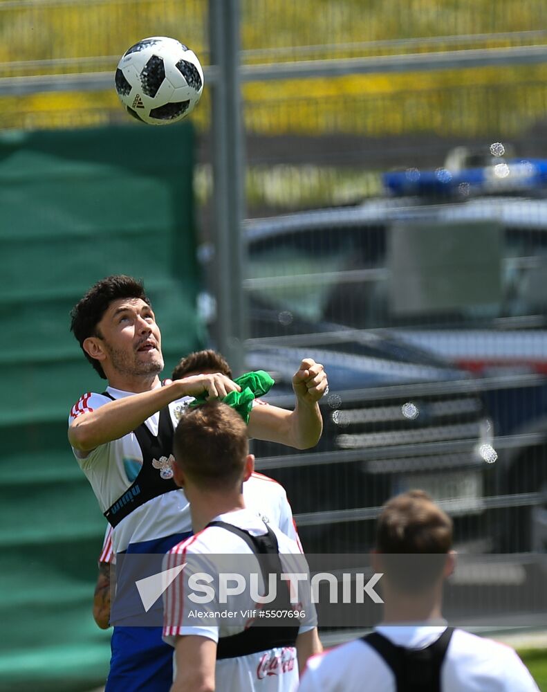 Football. National team's training camp