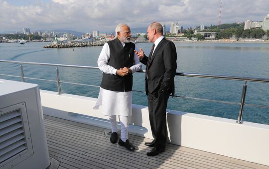 President Vladimir Putin meets with Indian Prime Minister Narendra Modi