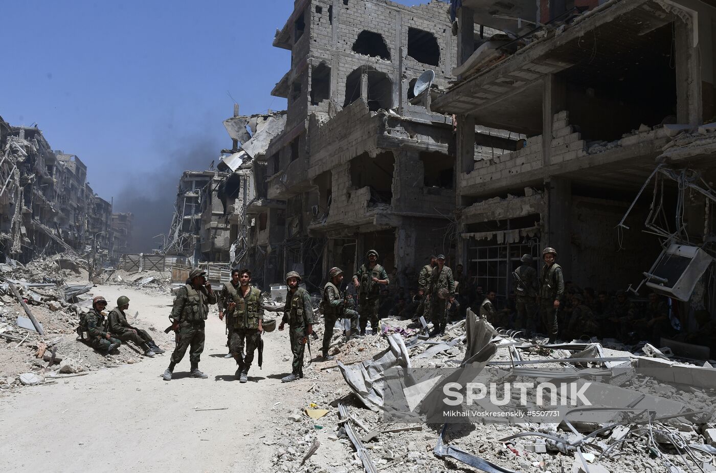 Syrian army frees Yarmouk Palestinian refugee camp in south of Damascus