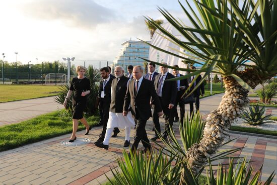 President Vladimir Putin meets with Indian Prime Minister Narendra Modi