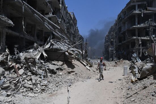 Syrian army frees Yarmouk Palestinian refugee camp in south of Damascus