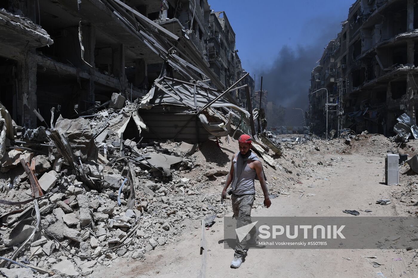 Syrian army frees Yarmouk Palestinian refugee camp in south of Damascus