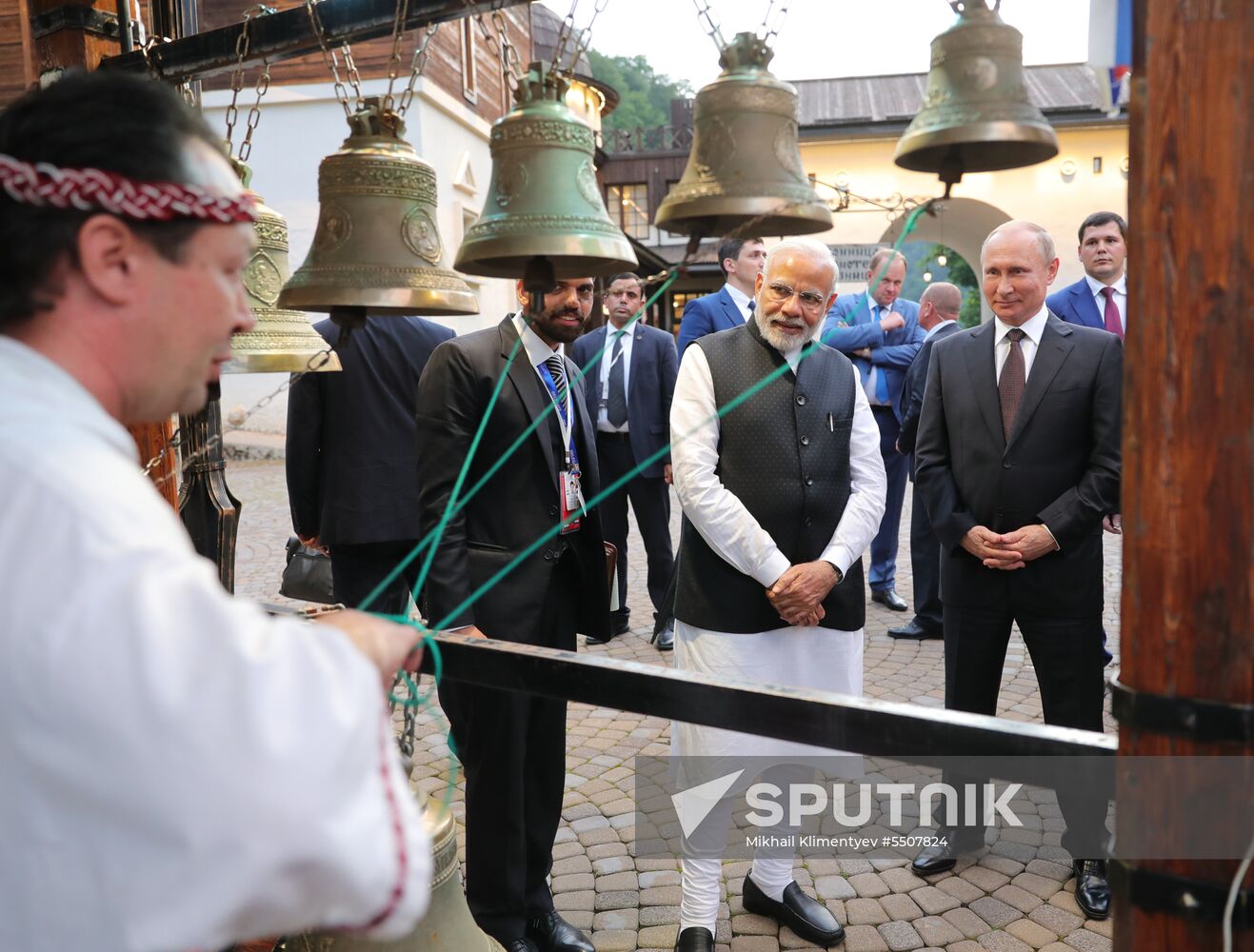 President Vladimir Putin meets with Indian Prime Minister Narendra Modi