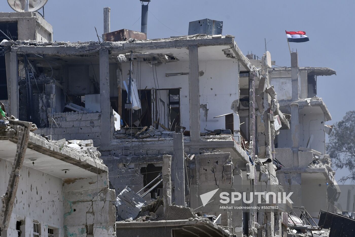 Syrian army frees Yarmouk Palestinian refugee camp in south of Damascus