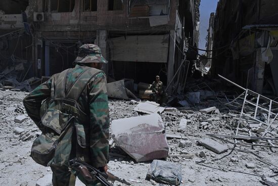 Syrian army frees Yarmouk Palestinian refugee camp in south of Damascus