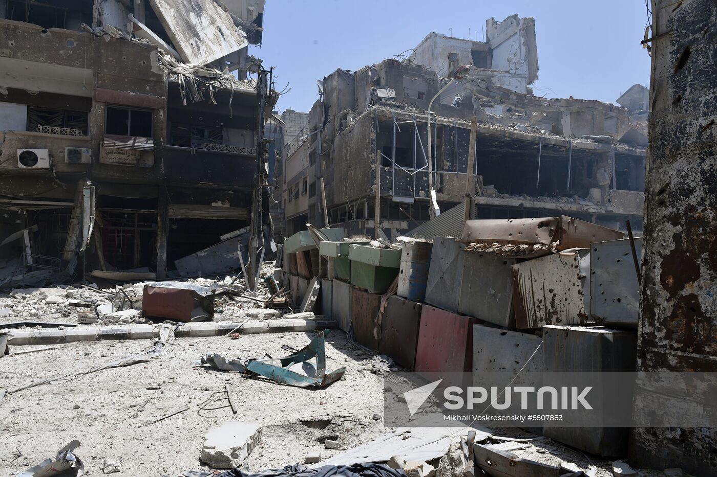 Syrian army frees Yarmouk Palestinian refugee camp in south of Damascus