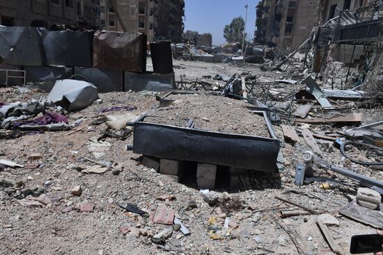 Syrian army frees Yarmouk Palestinian refugee camp in south of Damascus