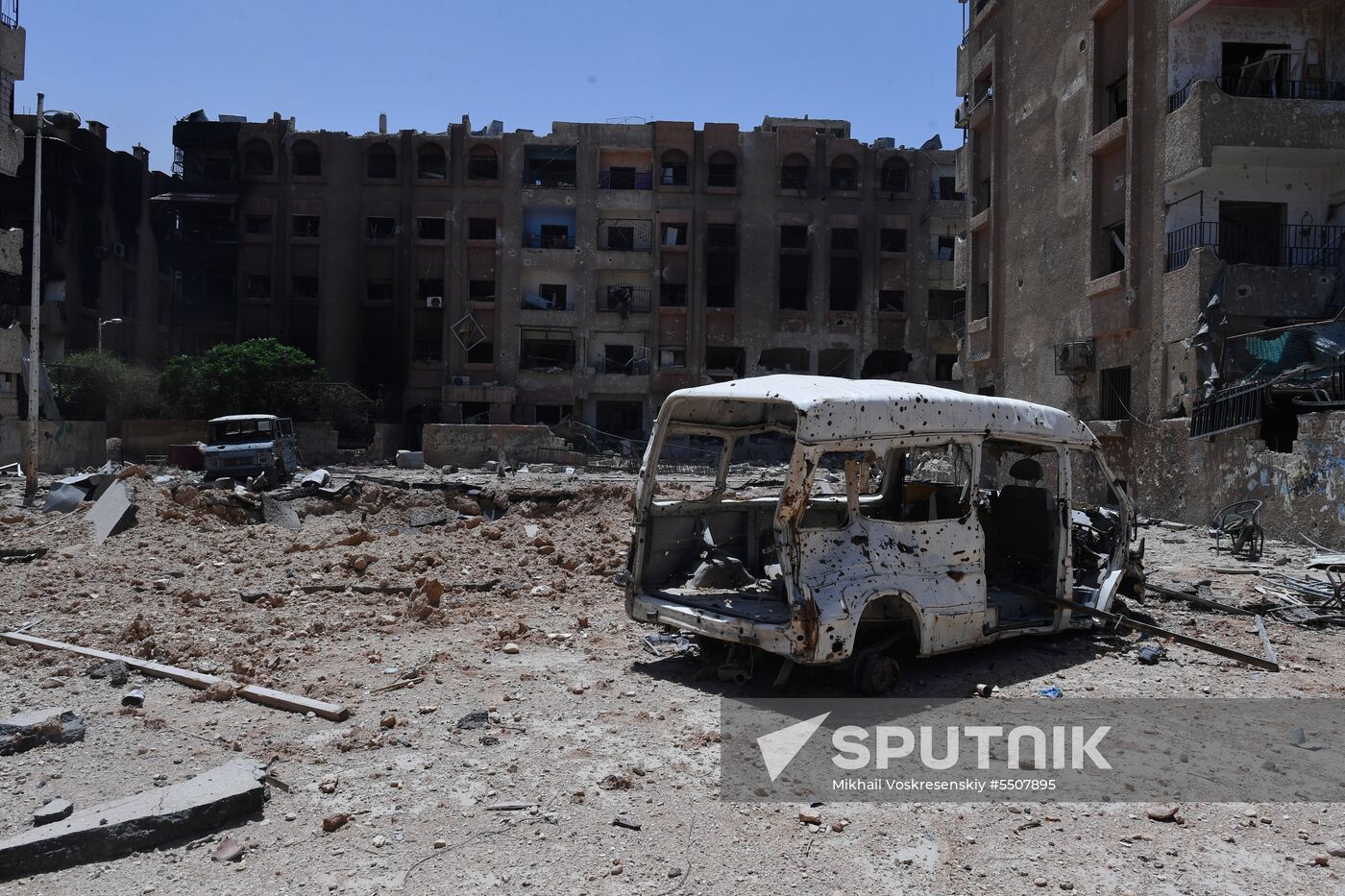 Syrian army frees Yarmouk Palestinian refugee camp in south of Damascus