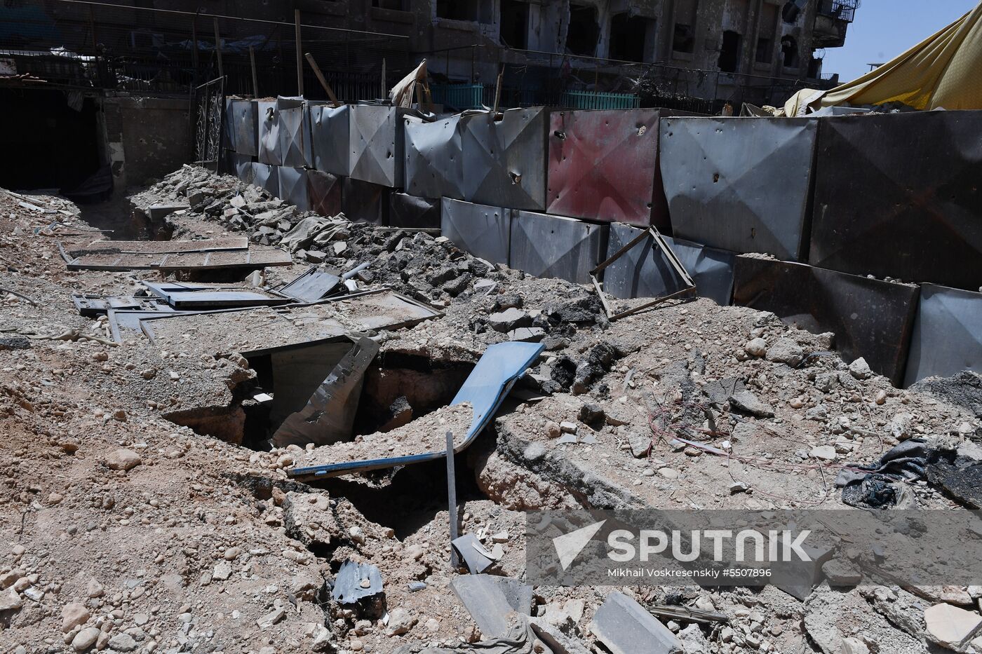 Syrian army frees Yarmouk Palestinian refugee camp in south of Damascus