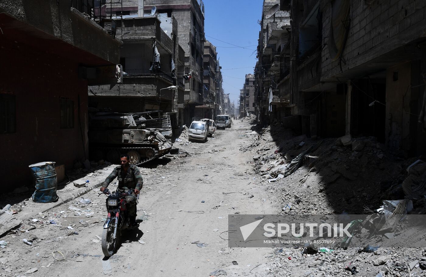Syrian army frees Yarmouk Palestinian refugee camp in south of Damascus