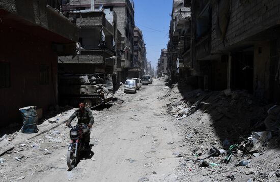 Syrian army frees Yarmouk Palestinian refugee camp in south of Damascus