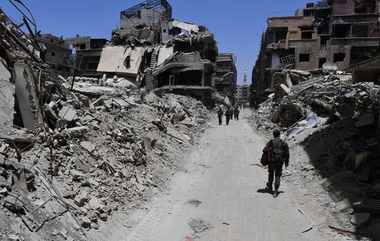 Syrian army frees Yarmouk Palestinian refugee camp in south of Damascus